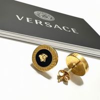 【予算別】男性がもらって嬉しい「ピアス」ブランド9選! 選ぶ際に気をつけたいことも解説✓