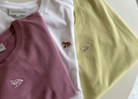【サイズ感付き‼】男女ウケ抜群!メゾンキツネの「Tシャツ」なぜ人気?-サイズの選び方や透け感、魅力を深堀調査!