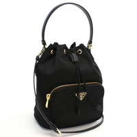 【欲しい色が必ず見つかる】可愛い&見た目以上の収納力と大人気♡「PRADA(プラダ)」のDUETバッグ大特集!