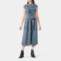 【Hobbs London(ホッブスロンドン)】でセレブ気分♡ 《シーン別》夏のエレガントスタイル8選