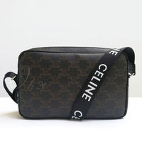 メンズが「今」クロスボディバッグを持つならスクエア一択!