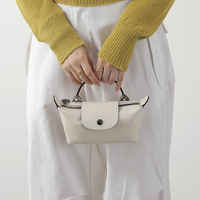 【小さくても優秀!】ちっちゃいサイズのロンシャンが可愛すぎる♡-ミニバッグ、ポーチ、フォンケースetc-