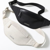 【お洒落なボディバッグ15選】ショルダー短めでボディフィットさせるのが今っぽい!