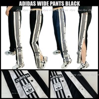 【幅広いシーンで大活躍】可愛くカジュアルに♡「adidas(アディダス)」の「トラックパンツ」コーデ大特集