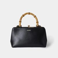 Jil Sander(ジルサンダー)の「GOJI(コジ)」バッグがお洒落さんの間で話題♡