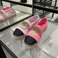 一目惚れ確実。CHANEL(シャネル)の「ツイードアイテム」で、ファッショニスタの仲間入り!