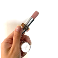 【購入レビュー!】プラダビューティ『リップ・アイシャドウ』買い方やラインナップ総まとめ!