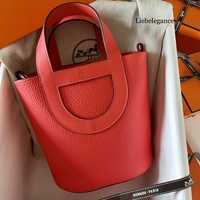 【2023最新】赤コーデのおしゃれアイテム図鑑!-取り入れやすいバッグ・小物からアパレルまで厳選