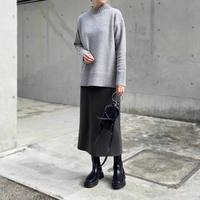 【春秋タイプ別】イエベでも着こなせる「グレー」コーデを伝授。