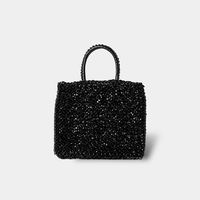 【気分が上がる♪】秋冬コーデに映える華やかなビジューバッグ-おすすめブランド6選-