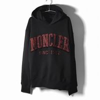 これ1枚で仕上がる◎今季はMONCLER(モンクレール)の「パーカー」さえあればお洒落さんになれる!