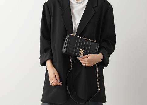 未使用あり♡BURBERRY♡TBロゴ レーナー＆スカート♡12Y152cm TBロゴ”は生産終了前に買おう】Burberry(バーバリー)のおすすめバッグ