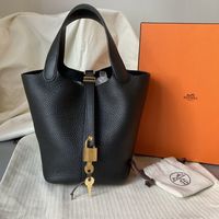 【永久保存版】王道ベーシックカラーが最も入手困難。ファーストエルメスにはこの色が欲しい!