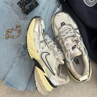 26000_small