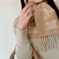 レディースが選ぶ「カシミヤマフラー」人気20選!-ハイブランドからお手頃なものまで厳選