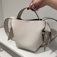 【特売部】最大76%OFF! Acne studios(アクネストゥディオズ)の名品がセールでお得に手に入るBIGチャンス★