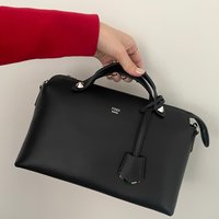 【#2023年ベストバイバッグ】スタハ編集部が本当に買って良かったブランドを発表!