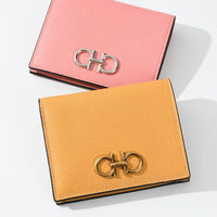 人気再熱!フェラガモ「ガンチーニ」人気図鑑!-バッグ、財布、アクセサリー、シューズまで総覧!