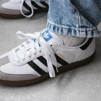 【レディース】おしゃれな「白スニーカー」人気ブランド25選!-春夏コーデやお手入れ方法も解説