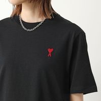 おしゃれな「ロゴTシャツ」人気ブランド18選-レディース人気のハイブランドから定番のロゴTを大公開!