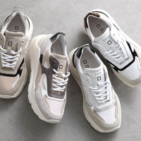 オフィスコーデに似合う「通勤スニーカー(レディース)」人気20選!