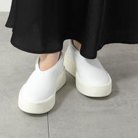 【レディース】おしゃれな「スリッポン」人気ブランド26選!-きれいめ・疲れないものまで厳選