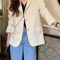【5月】レディースは「何着る?」気温で服装を決よう!-コーデを徹底解説♡