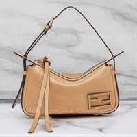 「シンプリーフェンディ」のくったり肩掛けバッグが大人レディーに大好評!