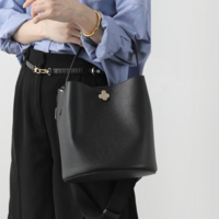 FURLA(フルラ)の年齢層は?年代別・働く女性におすすめなバッグ・商品をご紹介!