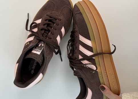 厚底で可愛い♡adidas(アディダス)「ガゼルボールド」でおしゃれを