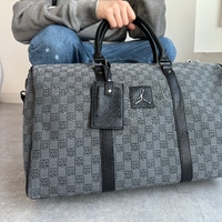 【1万円台】旅行やジムに!『Nike』ボストンバッグに人気沸騰!-海外限定カラーもBUYMAでゲットできちゃう♪