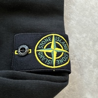 メンズがハマる「ストーンアイランド」が高い理由とは?年齢層・人気商品など徹底調査!