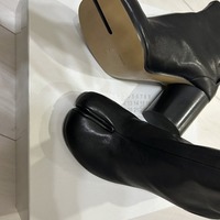 マルジェラのタビに「ラバーブーツ」があるって知ってた?-雨の日も足元おしゃれに♪