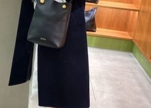 2025春夏】LOEWEの新作ぺブルポーチがニュートラルで使いやすい