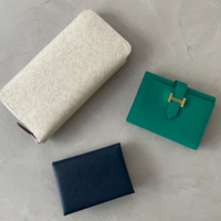 VALENTINO ROCKSTUD ZIPPERED WALLET ロックスタッズ 長財布 VALENTINO ROCKSTUD ZIPPERED WALLET ロックスタッズ 長財布