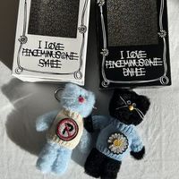 G-DRAGON×モナムヒの『コラボキーホルダー』をお買い逃しなく!〈BUYMAなら入手可能〉