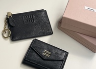 【用途別】ミュウミュウ財布の選び方!-使いやすい・使い勝手がいい財布を厳選!