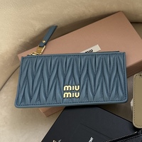 ミニマルなお財布が欲しいあなた!「フラグメントケース」がおすすめです♪