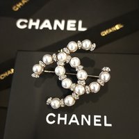 女度が上がるシャネルの『ブローチ』特集!〈BUYMAだから手が届く〉