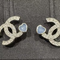 永遠の憧れ♪シャネルの『ピアス』おすすめ20選!