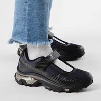 MM6×サロモン共作『XT-MARY J』メリージェーンスニーカーが大本命!〈365日活躍〉