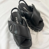 【知得】夏前に買ってお得!海外アウトレット『ハイブランドサンダル』9選!