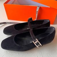 エルメスの新作靴「メリージェーン」は10万円台で叶ってかわいい♡