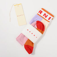 溺愛シューズに合わせたい『おしゃれ靴下・タイツ』おすすめブランド3選!