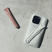 褒められまくり!ロードの「リップ収納型iPhoneケース」#バイマ購入品