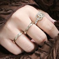 新作!シャネルの「3連リング」がコスパ最強って話題♡