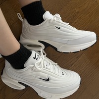 異次元の快適さ♡【サイズ感】NIKE AIR MAX PORTAL スニーカーの魅力に迫る!