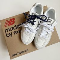 PRADA(プラダ)やCELINE(セリーヌ)など!ハイブランドスニーカー買うなら今!