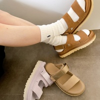 今年のトレンドは“白”より“ブラウン”?2025春夏シューズカラー傾向