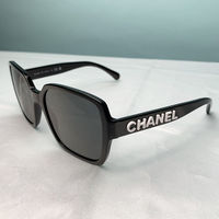 4万円台から叶う!CHANEL(シャネル)のメガネ・サングラス♡